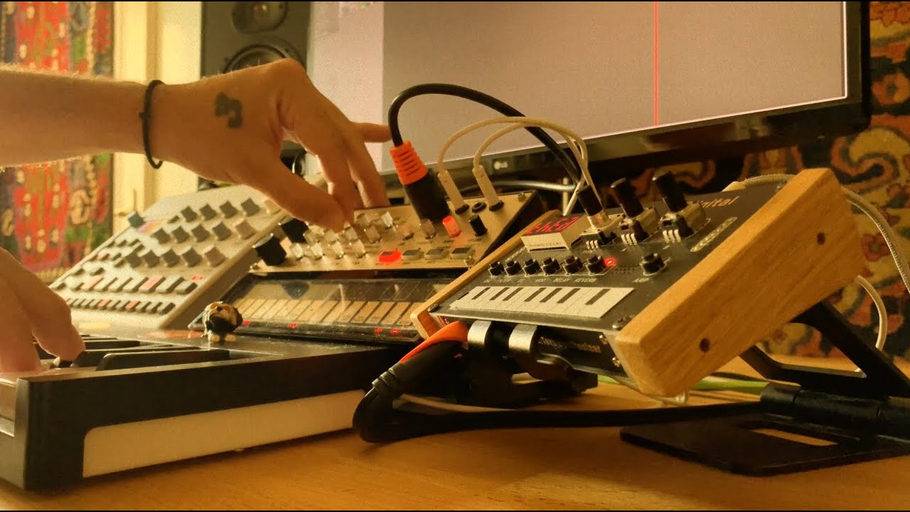 Korg Volca & Model Cycles - August Sun (ambient jam)