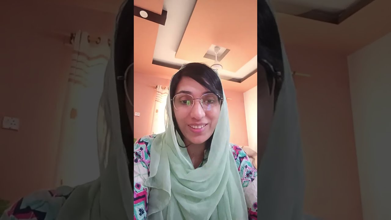 Noshi Naz is live!