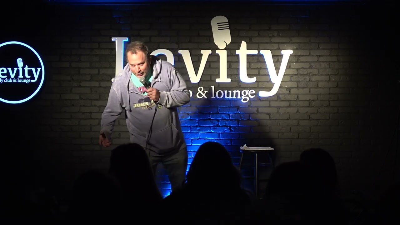 Fun Set at Levity comedy club