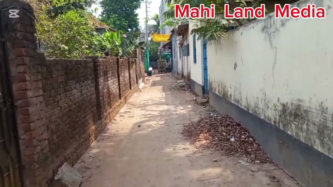 ঢাকার মধ্যে জরুরী ভাবে বৈধ গ্যাস সহ ৪.৫০ শতাংশের এই বাড়িটি জরুরী বিক্রি করা হবে।