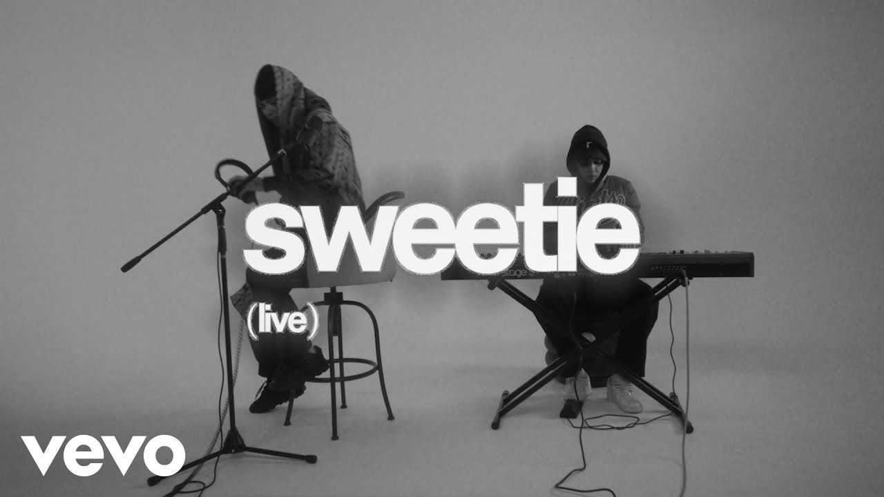 kwn - sweetie (live)