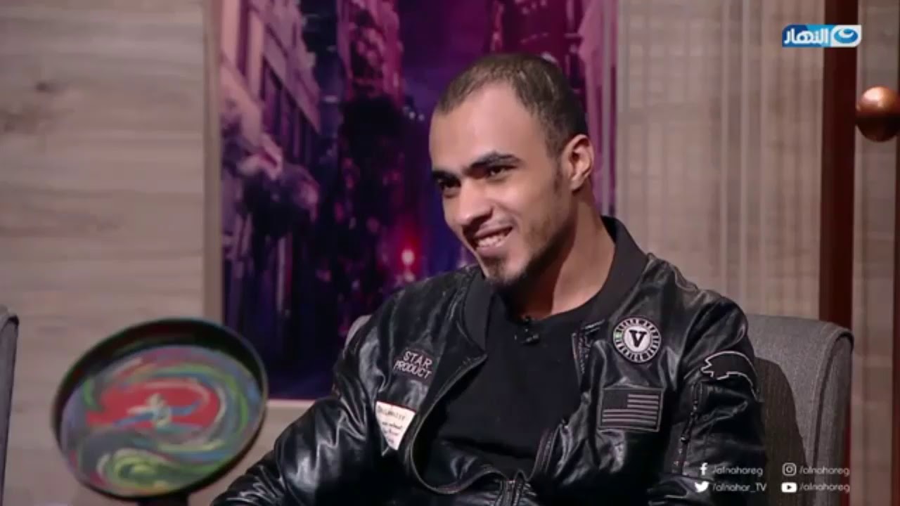 واحد من الناس | قصة شاب يعاني من ورم عي المخ و يحتاج الي 150 الف جنيه لاجراء العميلة