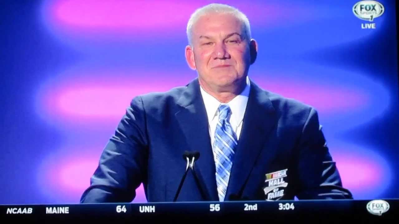 Blake inducting Dale Jarrett into the NASCAR Hall of Fame on January 29, 2014