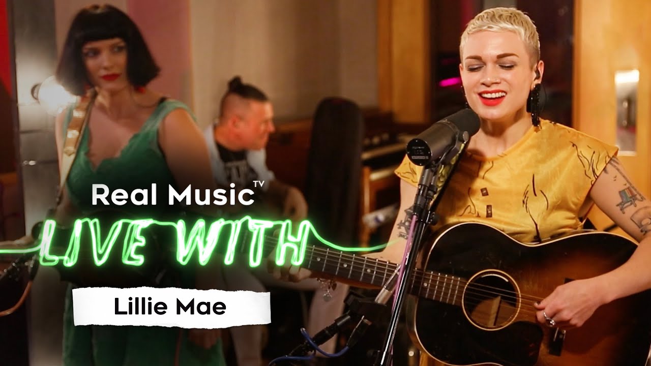 Live With: Lillie Mae - How