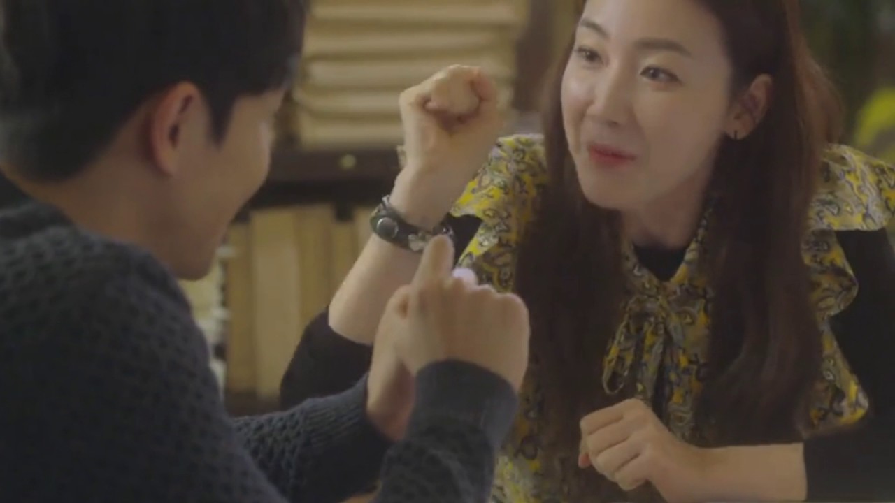 Woman With a Suitcase  cu Choi Ji-Woo, Joo Jin-Mo si Lee Joon