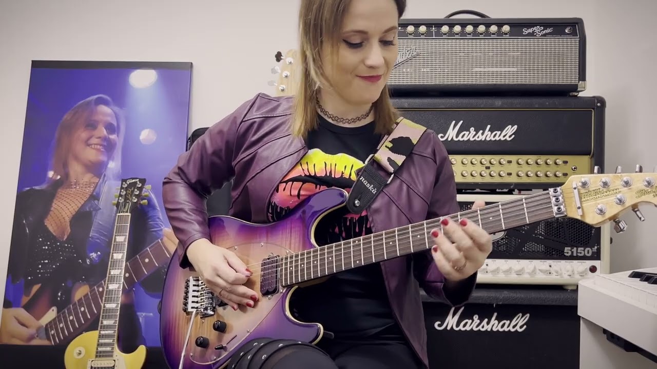 Miss Eliana Cargnelutti - Burning Organ ( Paul Gilbert )