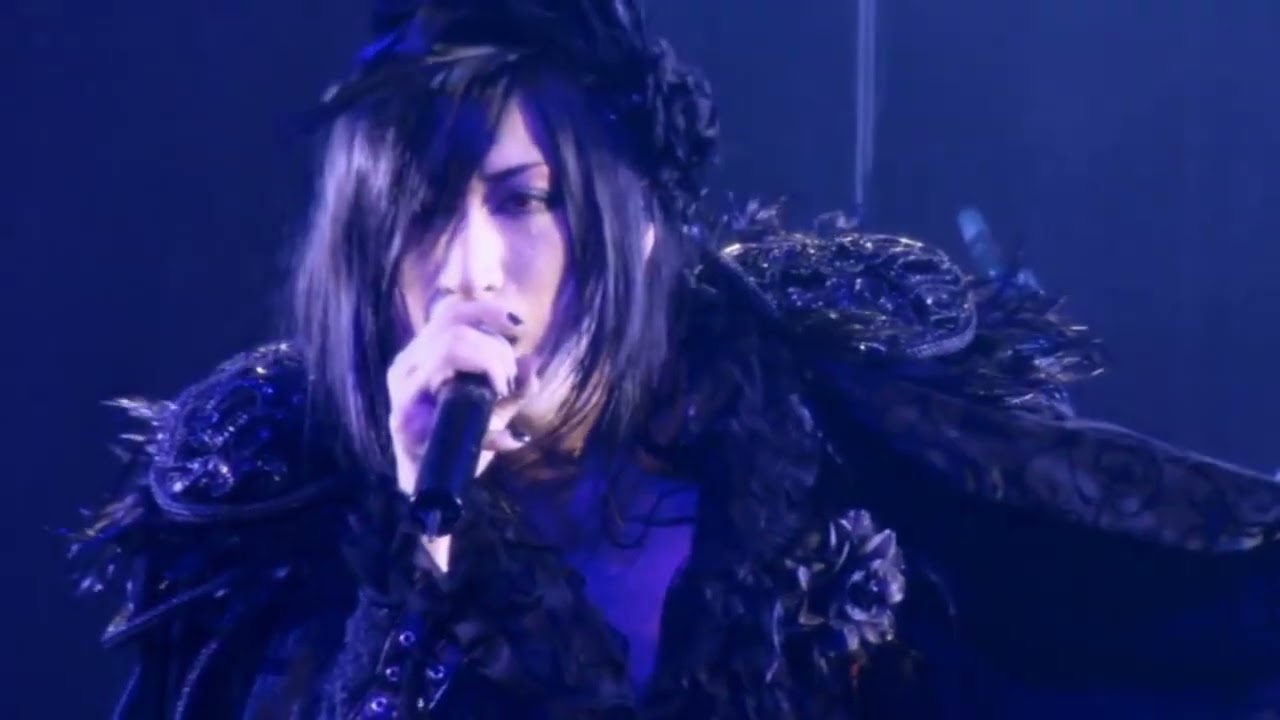 D - Mayutsuki no hitsugi