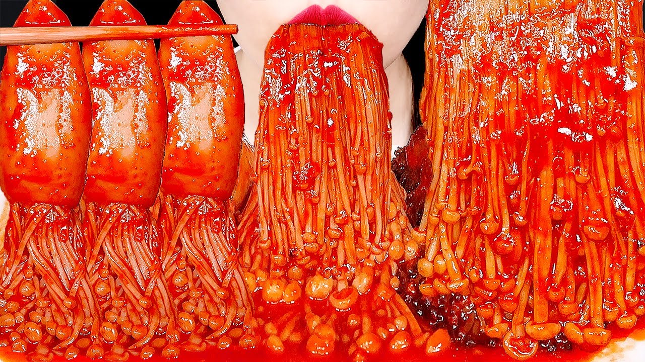 ASMR SPICY ENOKI MUSHROOMS SQUID 핵불닭팽이버섯 먹방 咀嚼音えのき EATING SOUNDS MUKBANG ZOEY ASMR