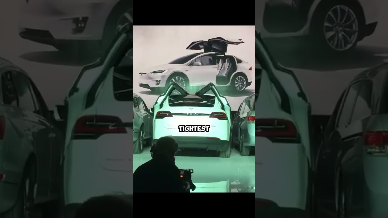 Двери типа &laquo;крыло чайки&raquo; у Tesla Model X в действии! Уникальная вещь!