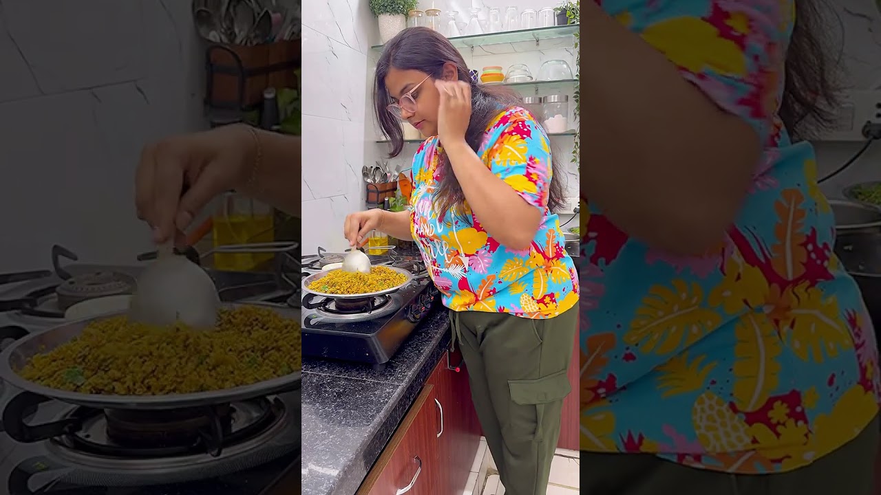 Bachon ko healthy cheeze chupa chupa kar khilani padti hai, jisse unhe pata na chal jaye.