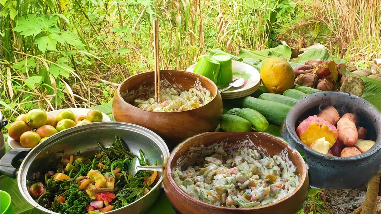 Fresh fruits and vegetables for a delicious salad