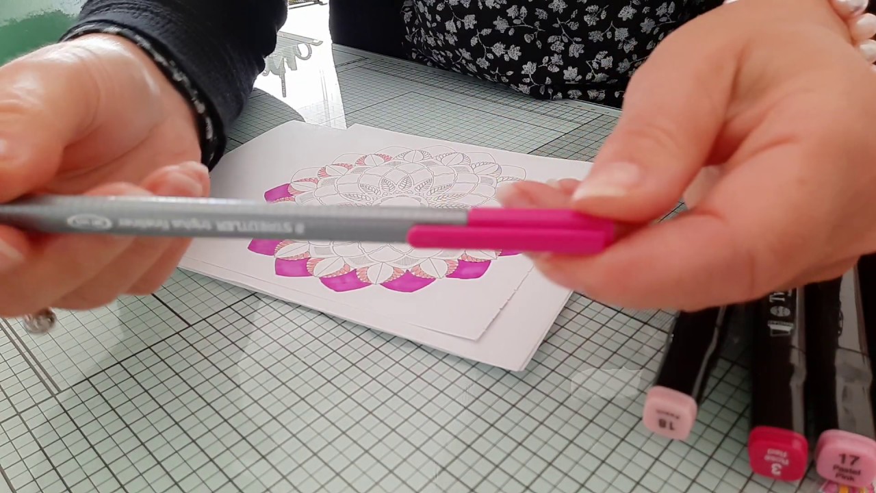 COLORIAGE ZEN AVEC MOI AVEC LES FEUTRES STADLERS