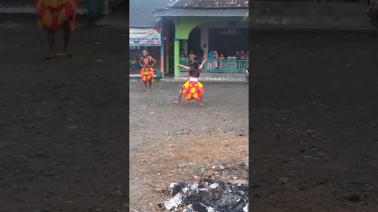 bujamg ganong salto.. #barongan #baronganganas #jaranan #bujangganong #devilcrew