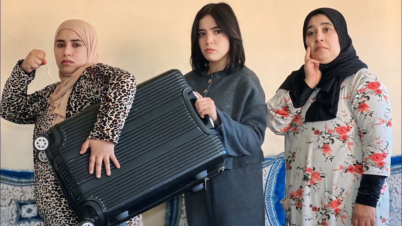 فيلم قصير :كانو عايشين بخير لكن ملي جات مرات ولدها ترونات حياتهم😳