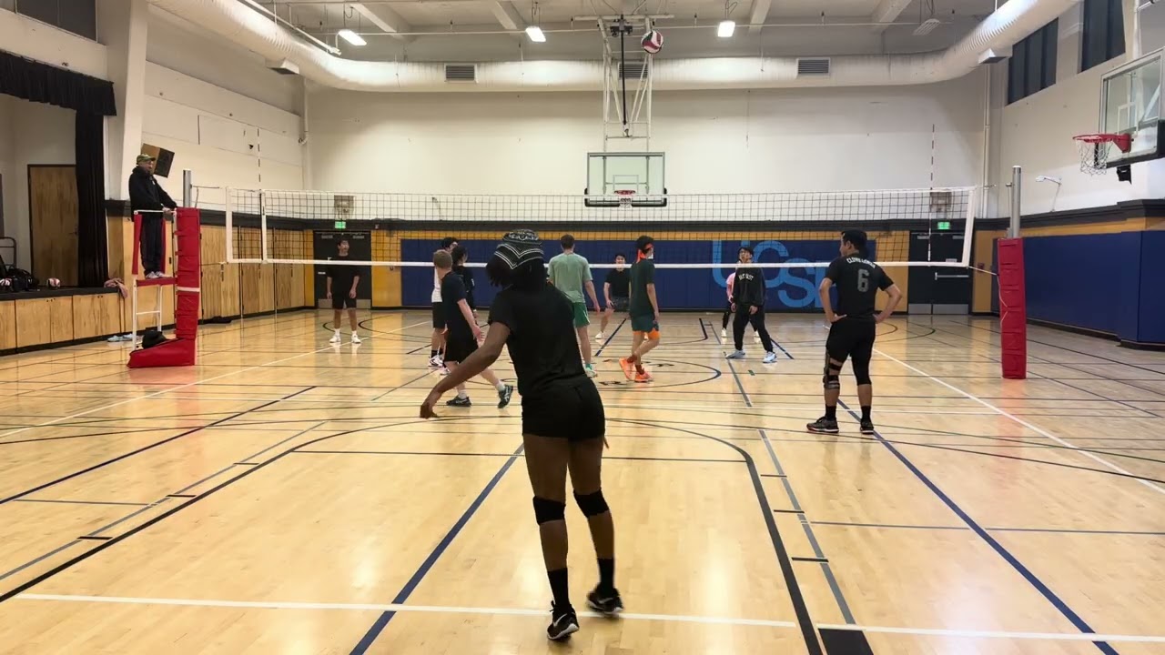 UCSF IM Winter 2025 Chewblockas vs Volleyball Villains Set 2