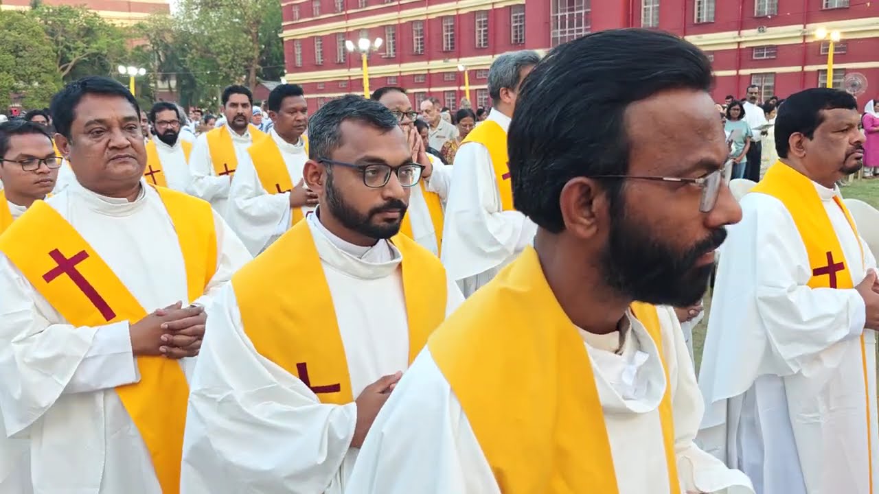 Memorial Mass for Pope Francis held on 23.04.2025 - Entrance procession