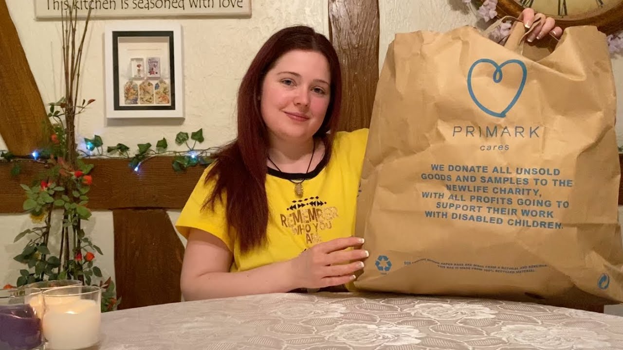 🛍👛 ASMR ~ Shopping Haul From My Trip To Birmingham ~ Crinkling & Tapping ~ Whispering 👛🛍
