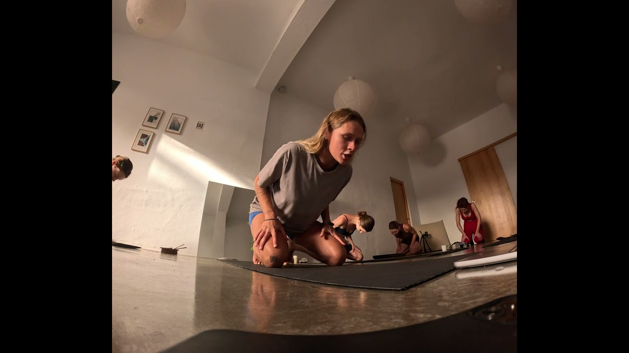 Пробуджуюча ранкова практика йоги. Тренування 2. У рамках Onda retreats