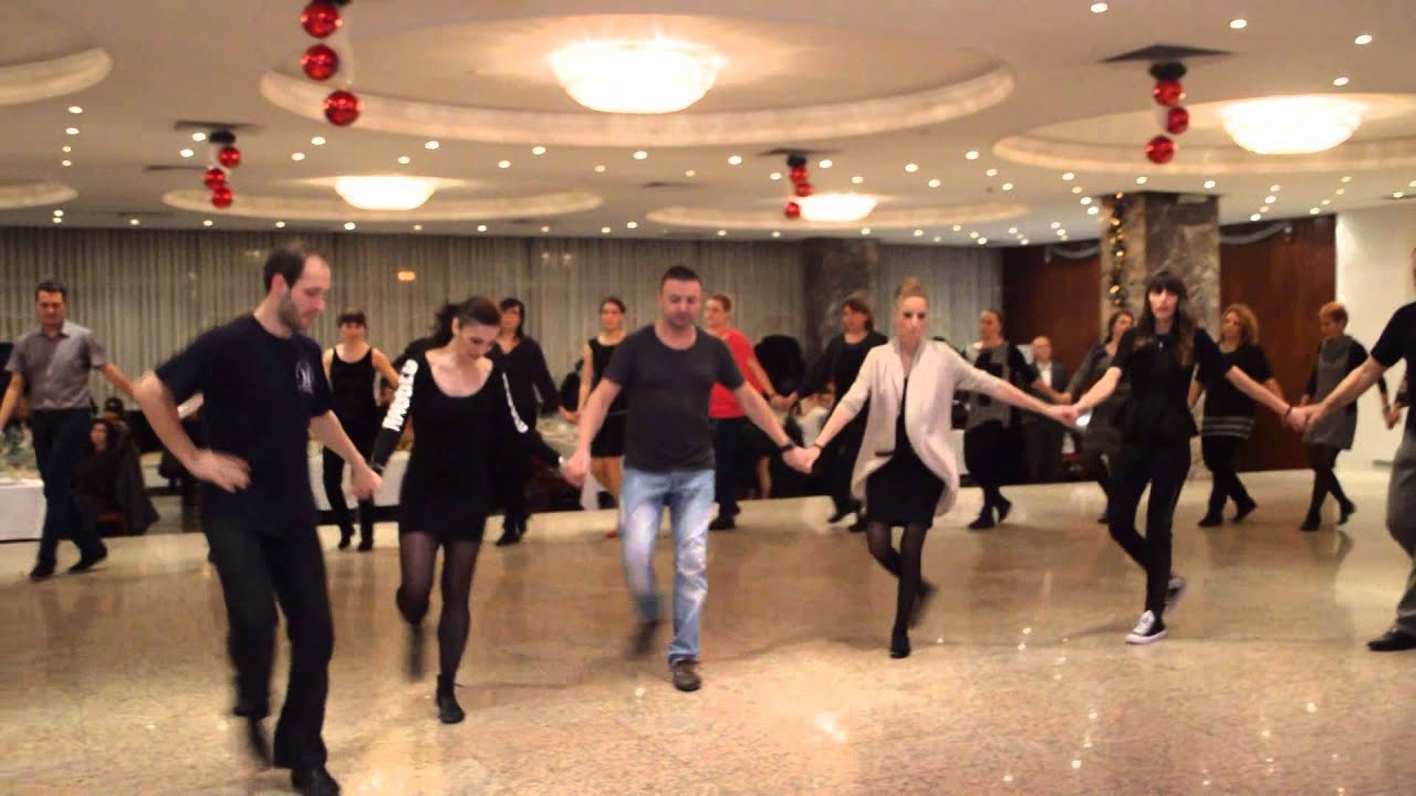 Четворно хоро - quadruple dance