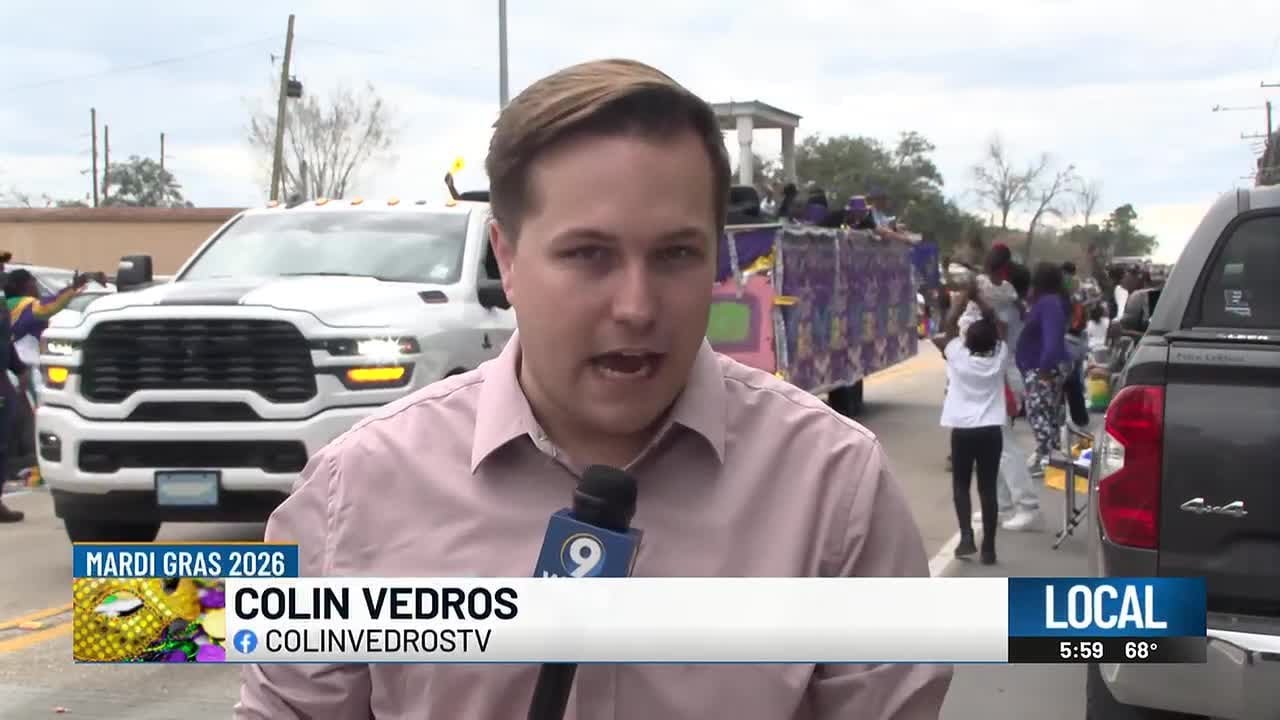 White Castle keeps Mardi Gras spirit alive with family parade