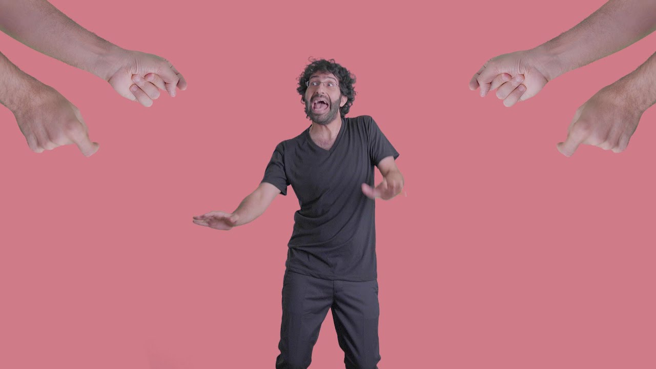 איציק פצצתי - דגדוגים בקצות האצבעות - Isaac DaBom