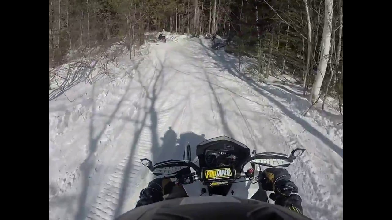 2016 New Brunswick Snowmobiling from the Atlantic Host