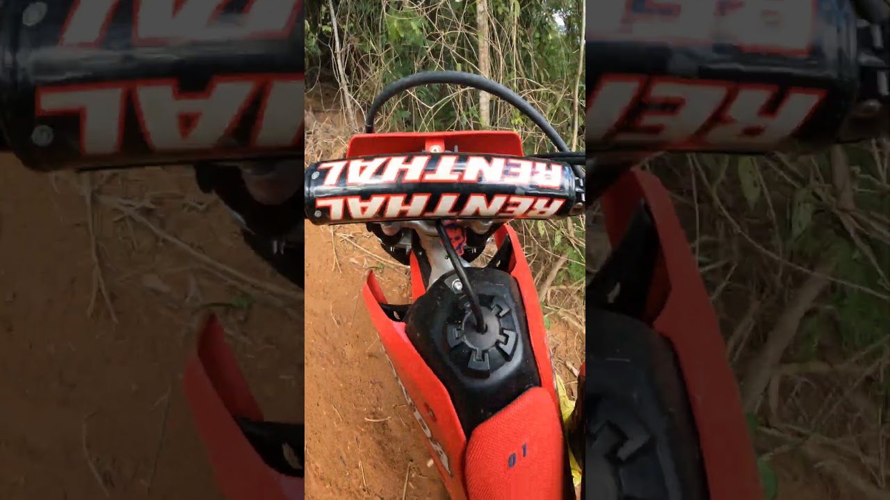 crf 270 vs crf 230 chama🔥  #trilheirosdobrasil #trilha #crf230 #shortvideo
