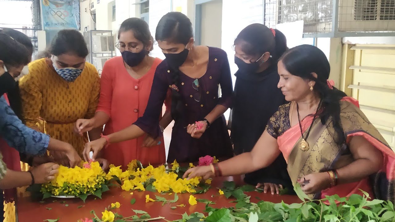 Bathukamma Celebrations-Girraj Govt.College(A),Nizamabad- 08-10-2021