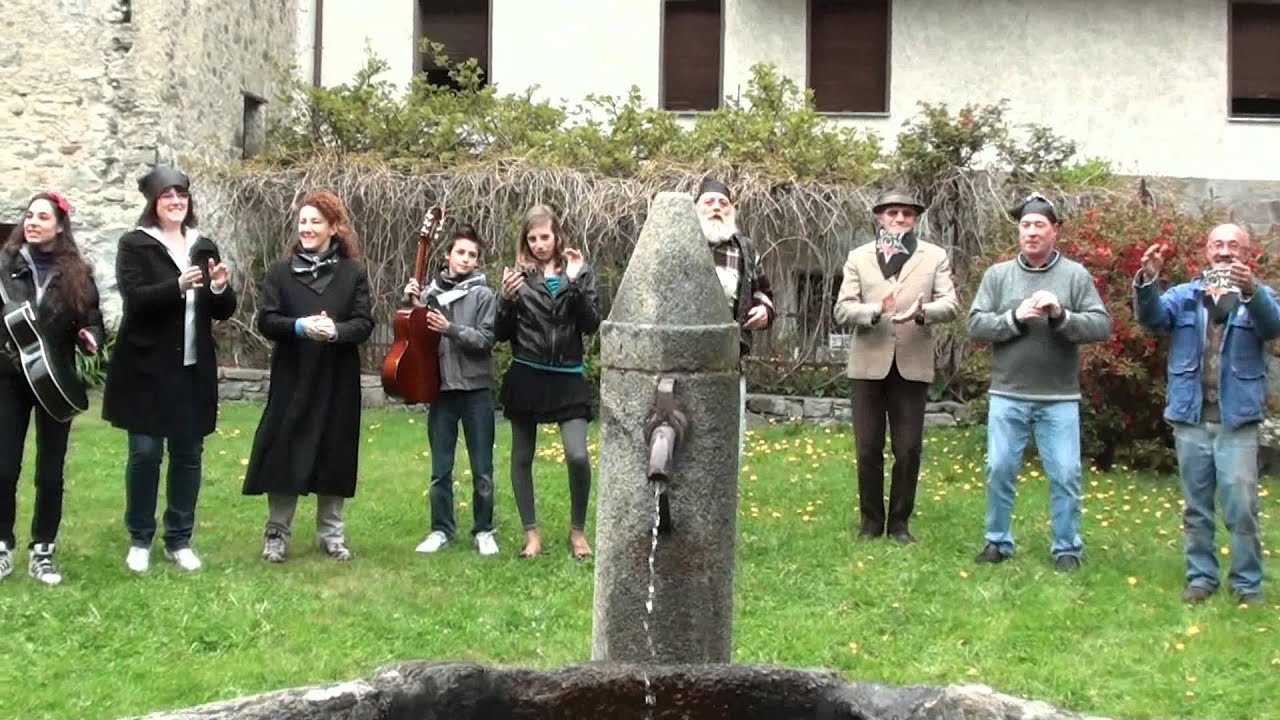Se son bon talent show 2012 sigla [Country roads remix]