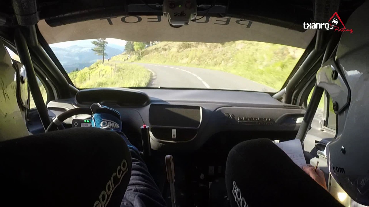 Iñaki Narbaiza - Unai Etxeberria on board Lea Artibai 2017 208 R2