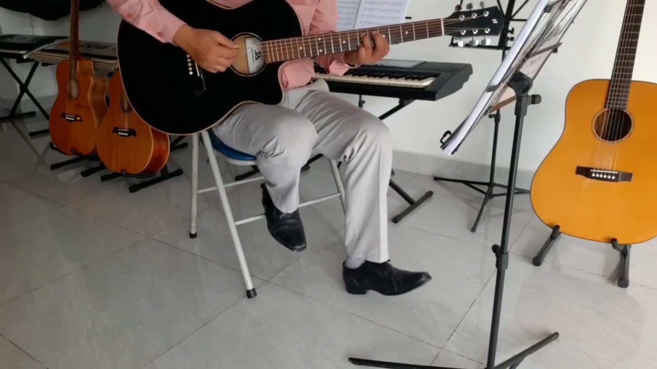 🎸 HƯỚNG DẪN CHI TIẾT CÂU ĐỆM BÀI “CON ĐƯỜNG XƯA EM ĐI” 2