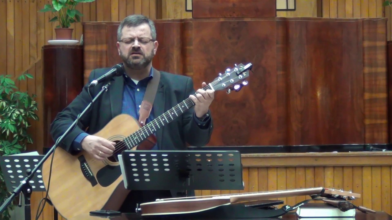 Sunt un pribeag - Marius Cruceru