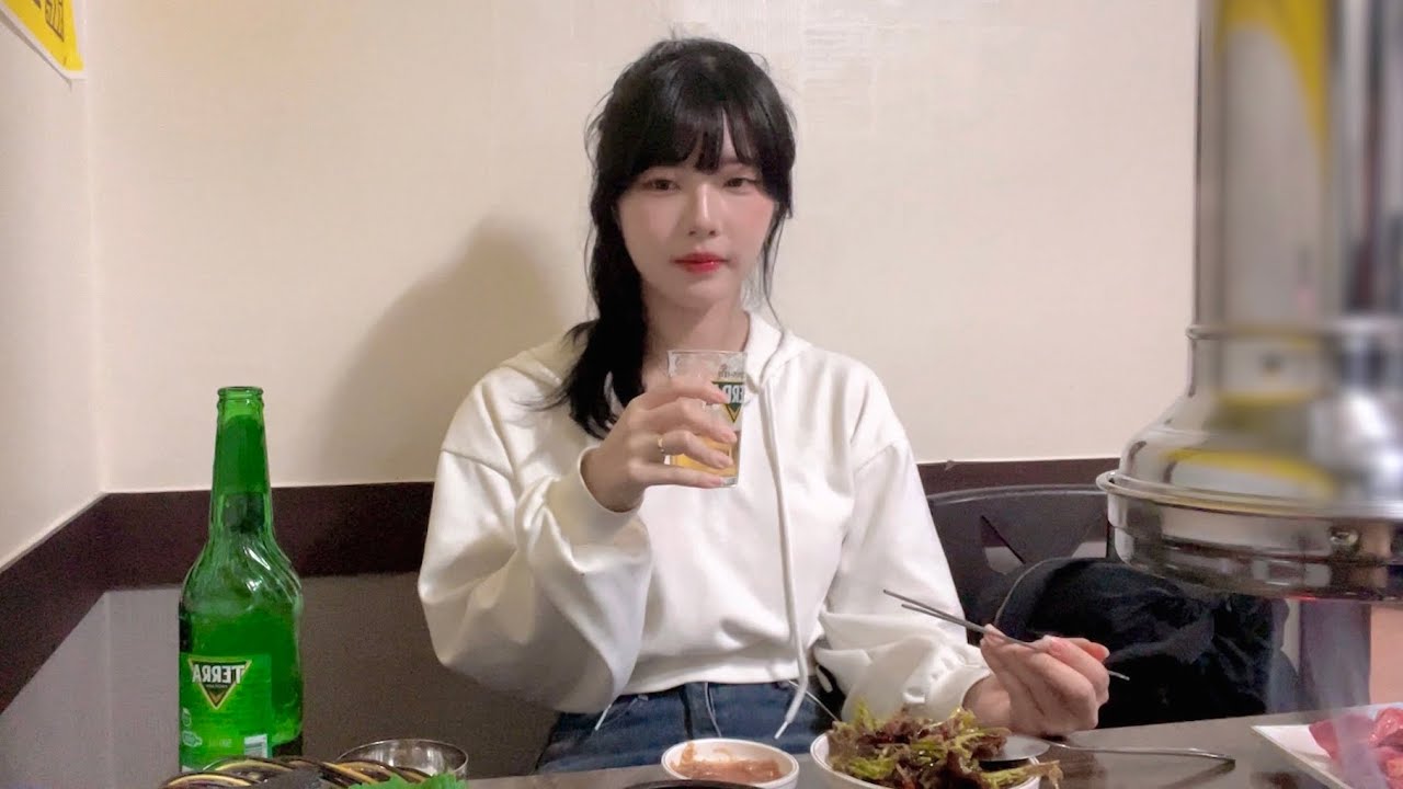 삼겹살만 고집하는 아내에게 한우를 먹여보았다…