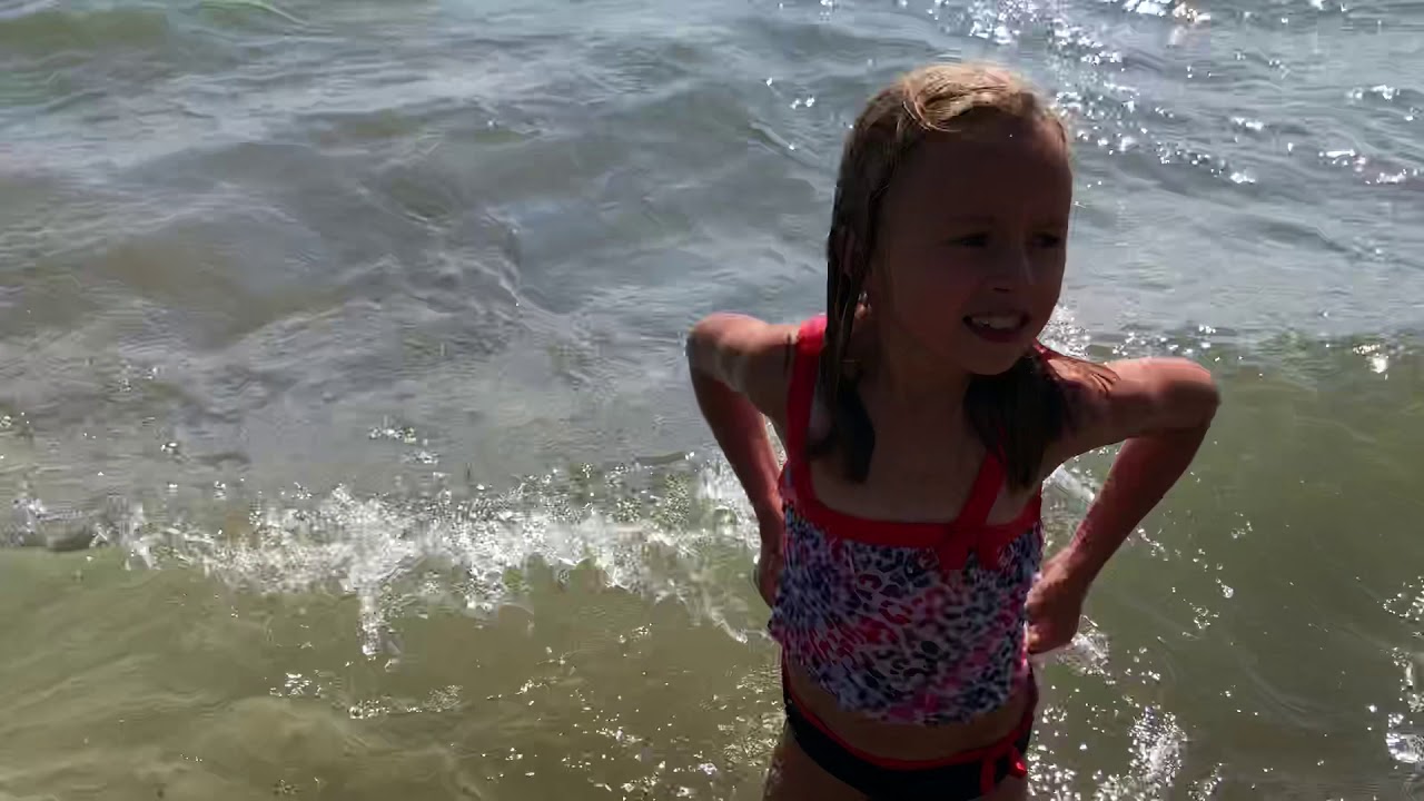 Прыгаем по большим волнам! With Solomiia Like Show