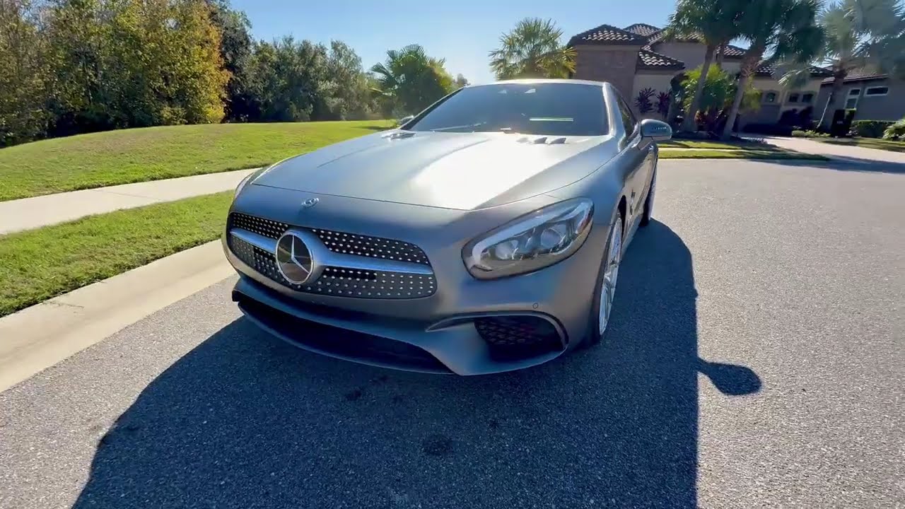 Exterior in bright sunlight 2018 SL450