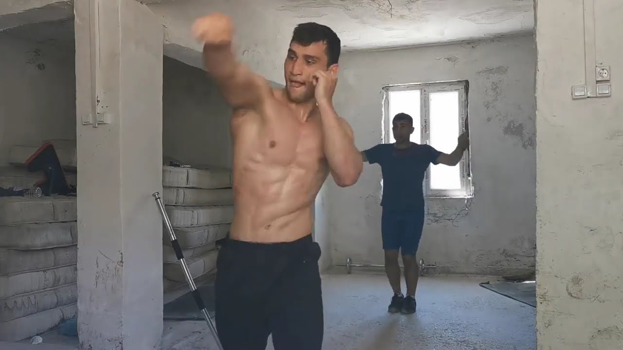 ELİT KOŞULLARDA GÖLGE BOKSU (2)