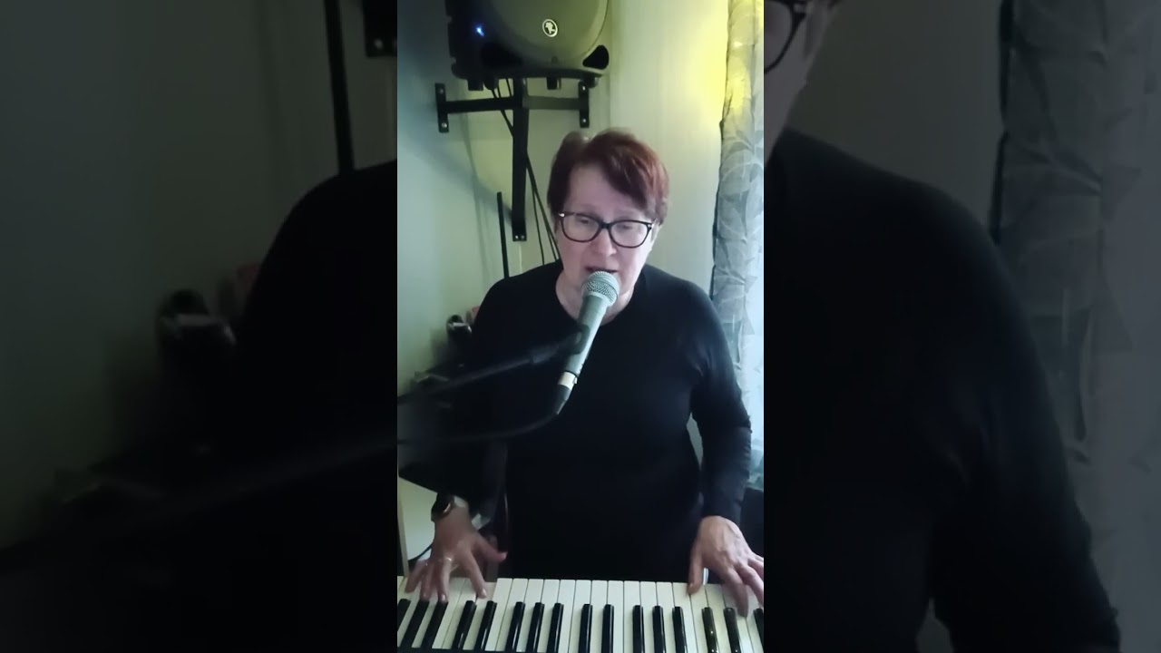 Häkkilintu. Sävellys, sanoitus ja sovitus; Leila Riihijärvi