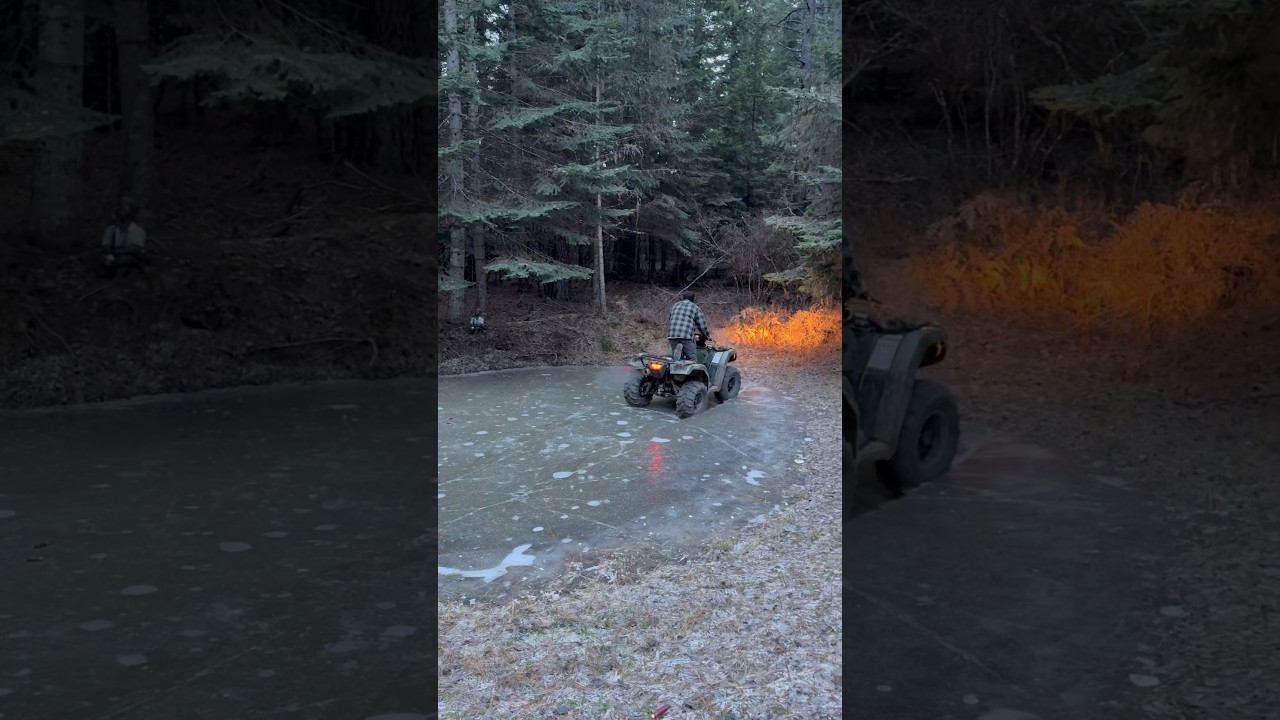 Honda Rubicon проваливается в замерзший пруд!!