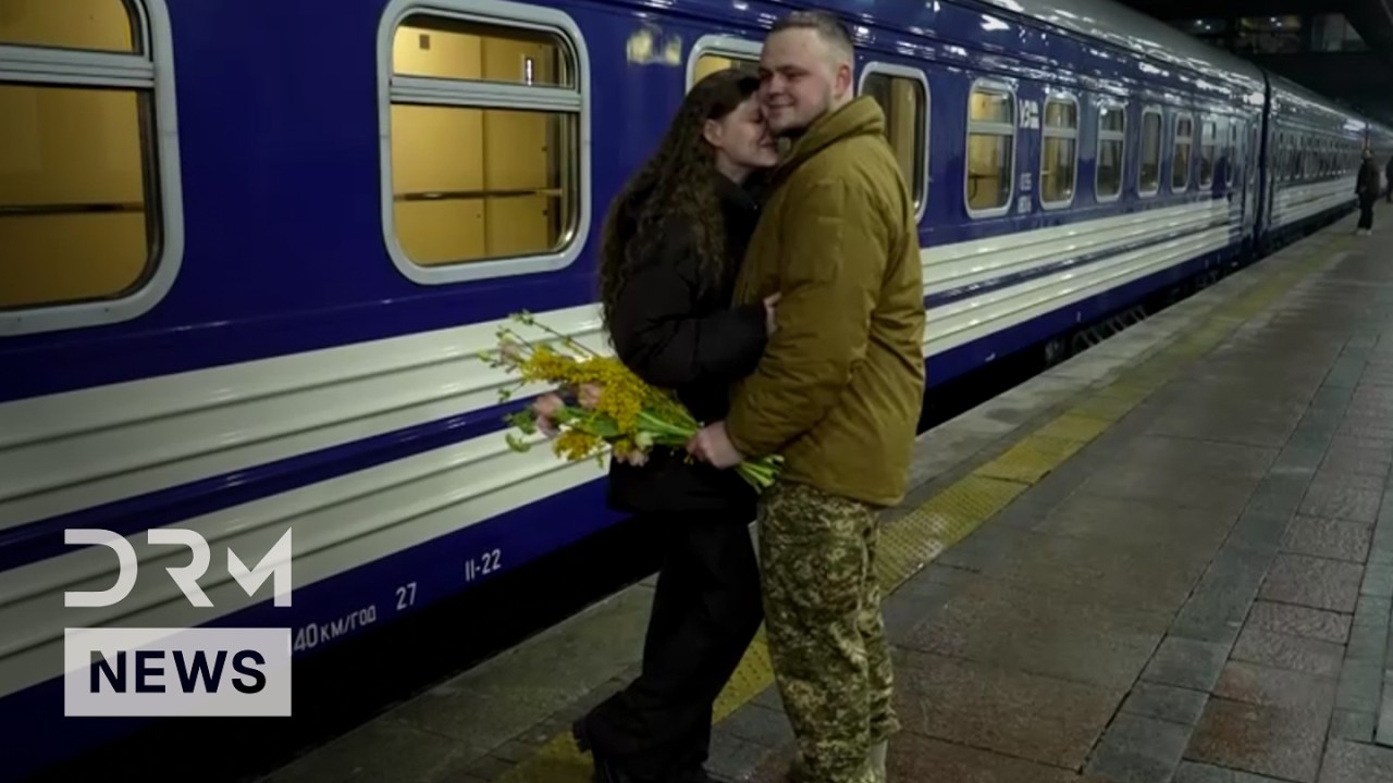 From War Zone to ‘Romantic Train’: Soldier’s Tearful Reunion Goes Viral | AC15