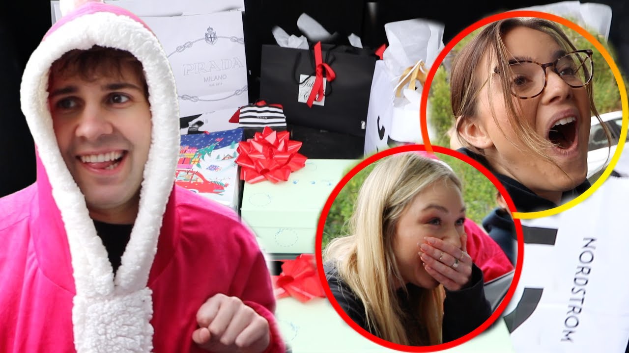 SURPRISING BEST FRIENDS WITH HOLIDAY GIFTS!!