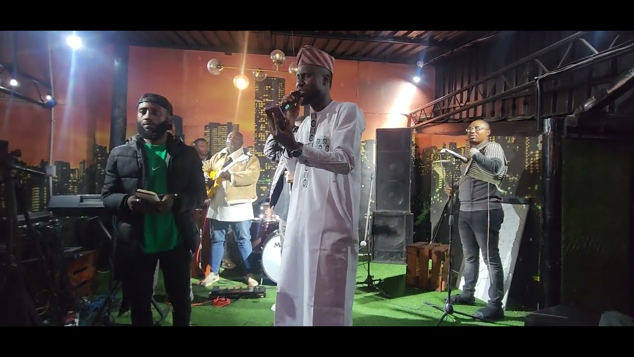 AGD 🔥 👌 ON stage with Agbaje from Abuja 
