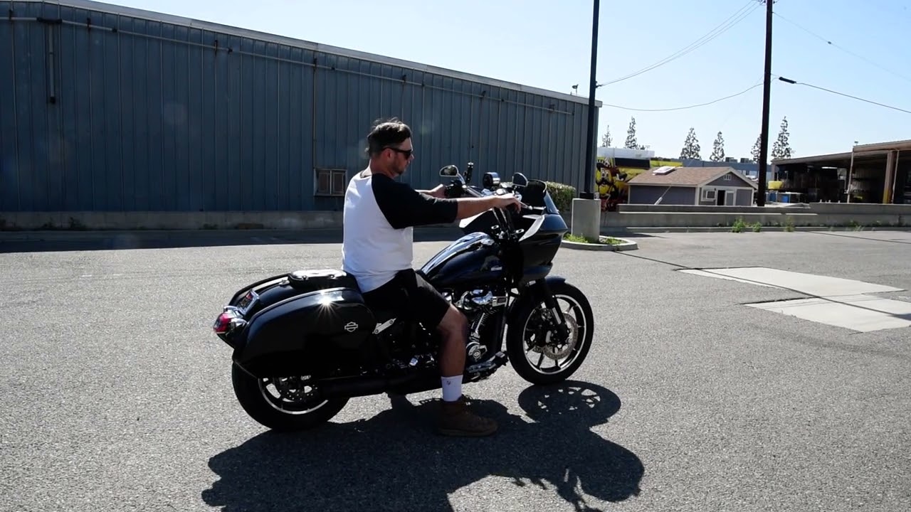 Bassani 2:1 Super Bike System in Black for Harley Lowrider ST, & Heritage