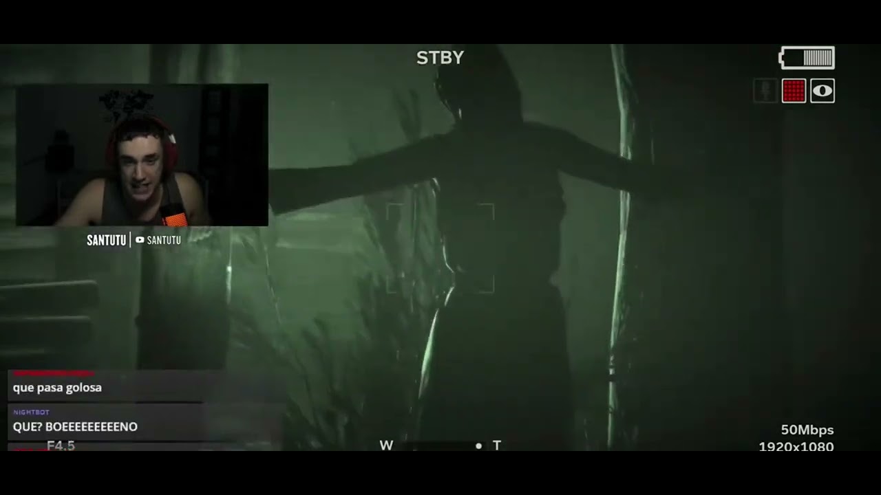 SANTETAS JUGANDO OUTLAST😨😰&hellip;