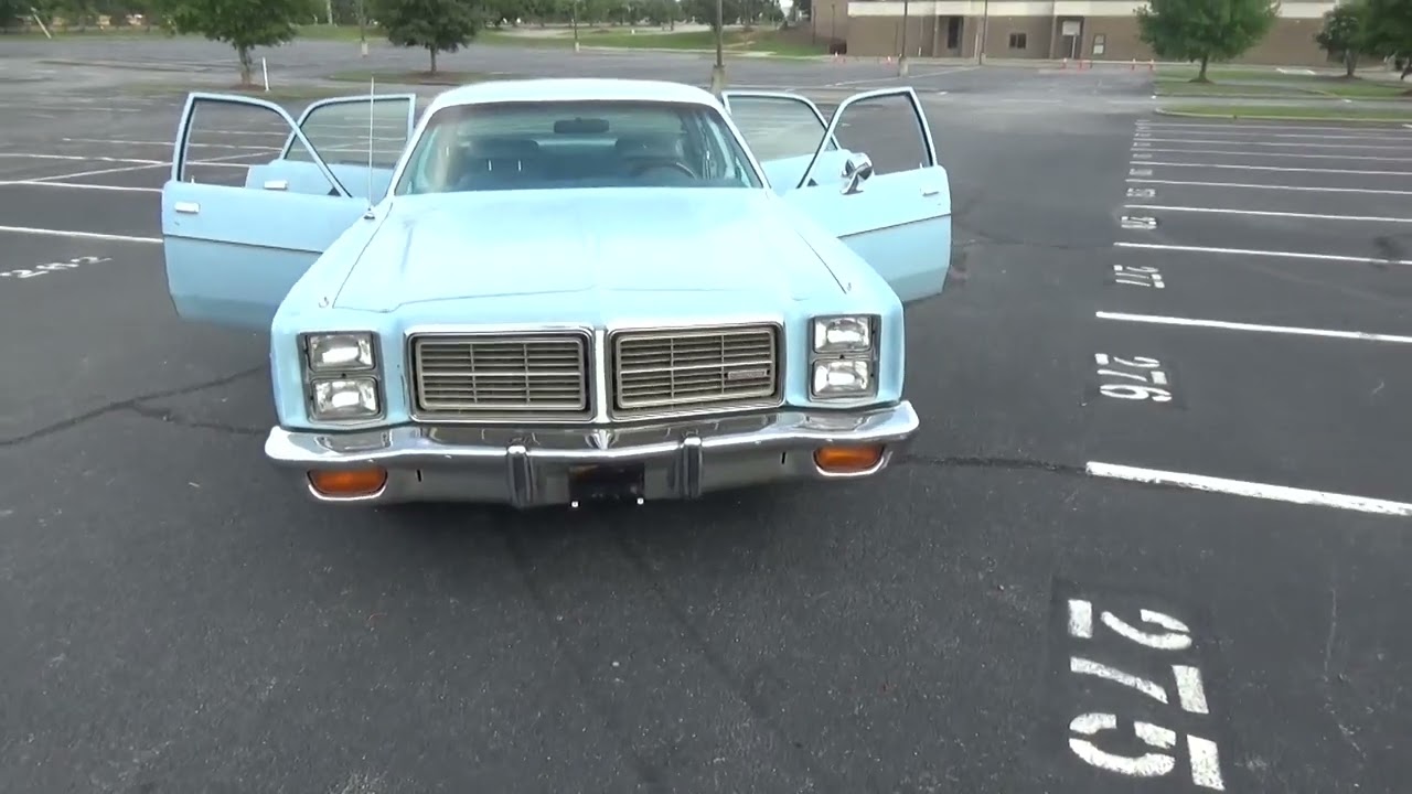 Introducing My 1978 Dodge Monaco 4 Door... I Love This Thing