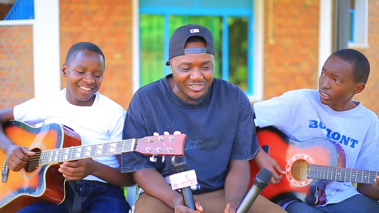 Babana babahanga mu gucuranga Guitar Jimmy morce na Danny cyizere Bongeye  guhura Umuriro uraka🔥🔥