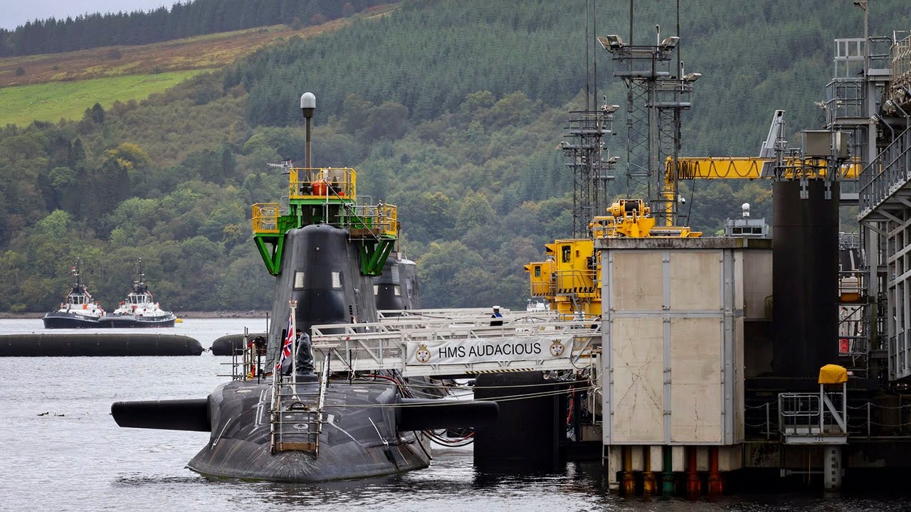 HMS Audacious formally commissioned into the Royal Navy