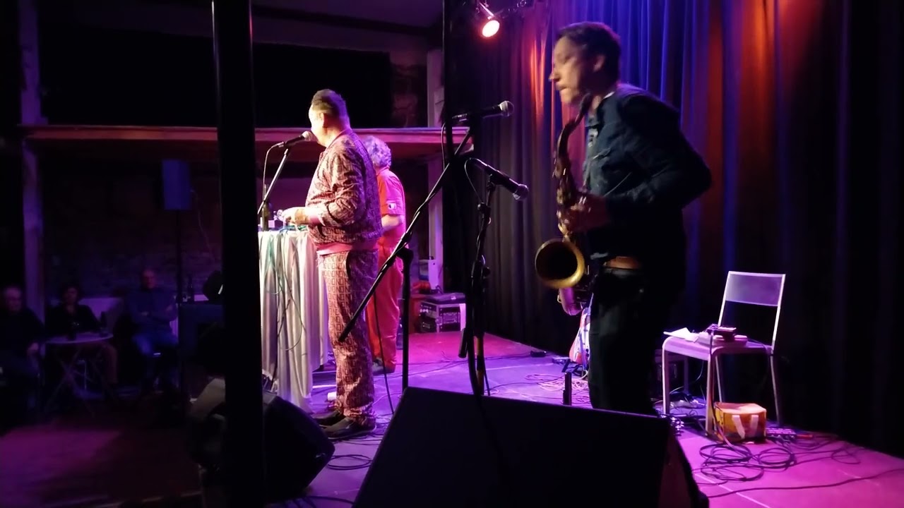 KNARF RELLÖM ARKESTRA -  