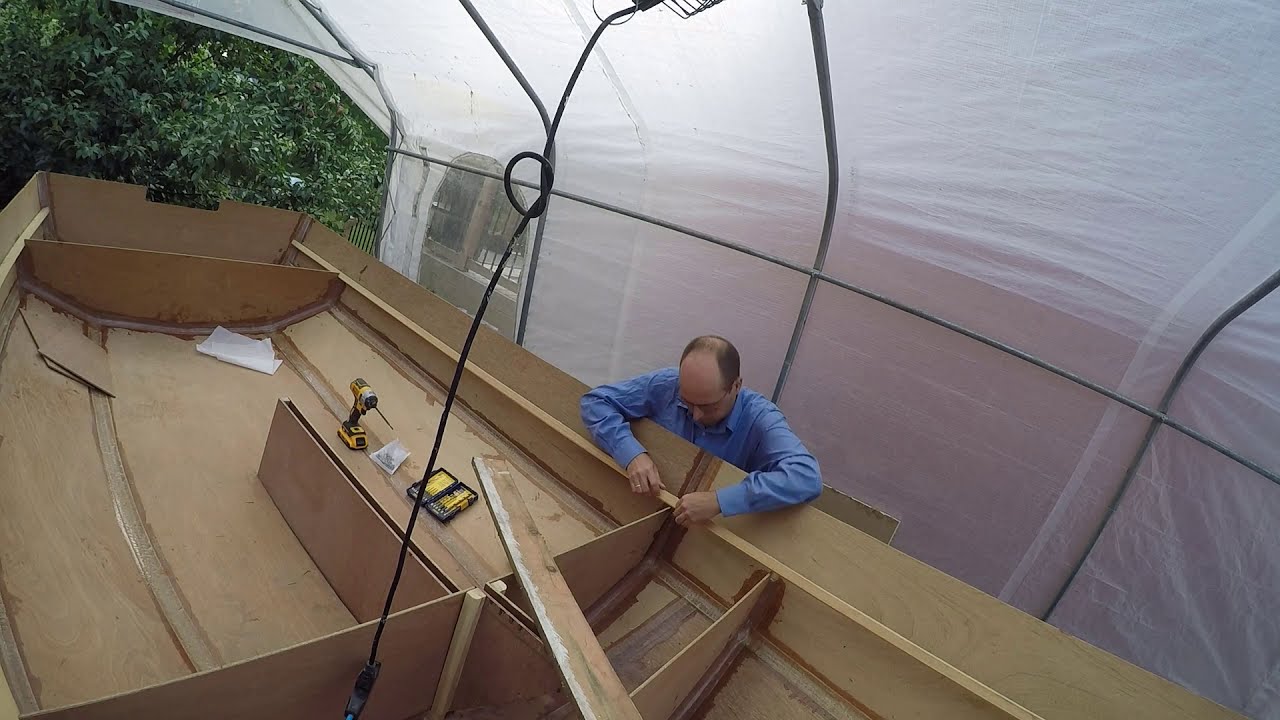 Le Projet Sterna - Argie 15 - Partie 2 : Structure de la coque/ Part 2 : Hull structure