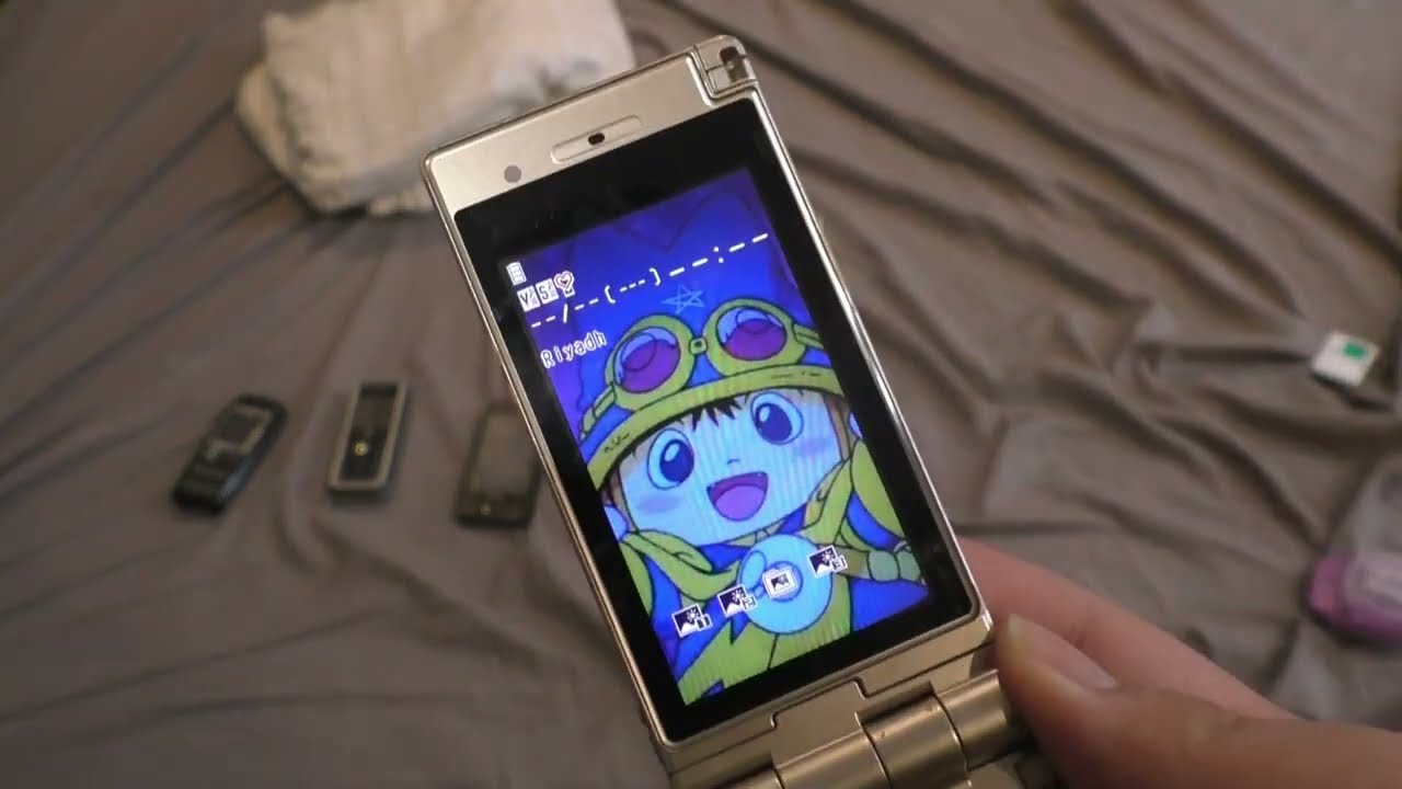 Several new phones for the collection!