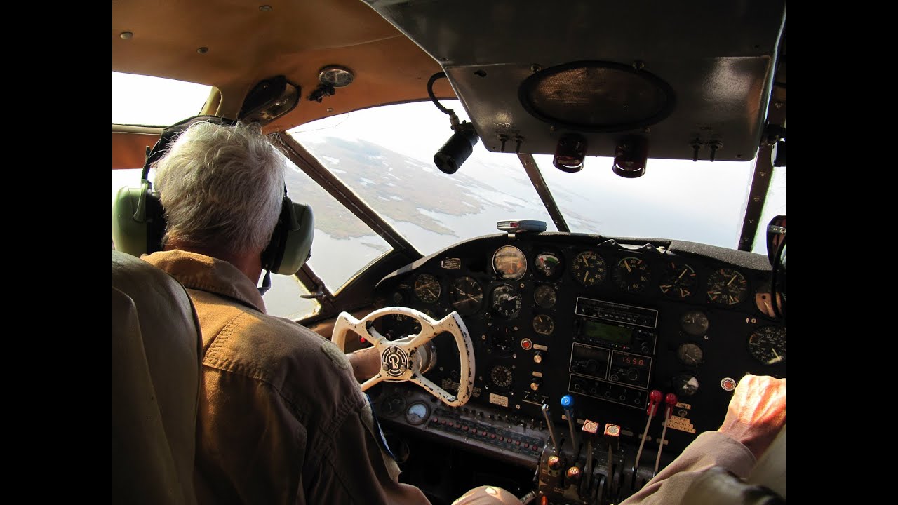 Beechcraft C-45F Expeditor Flight over NAS Oceana - Beech 18